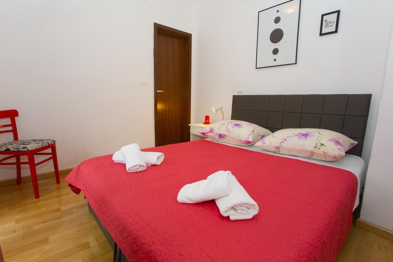 Apartments Blazevic Makarska Exterior photo